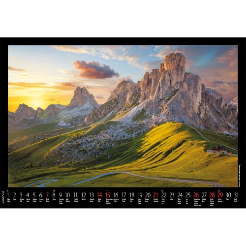 Falinaptár képes 460x320mm, Hegyek Realsystem 2027.