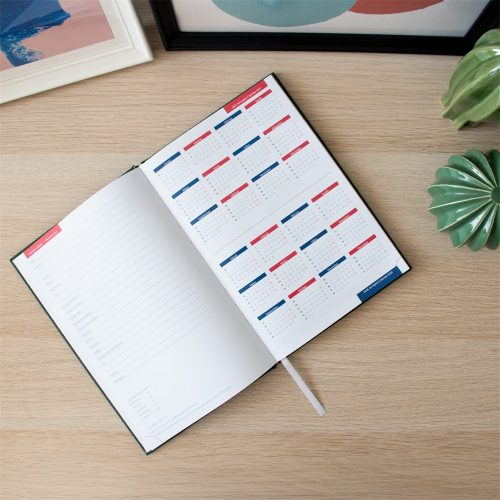 Határidőnapló agenda Standard B/5, napi fehér lapokkal drapp Bluering® 2027.